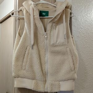 Junior's Small Fleece Zippered Vest